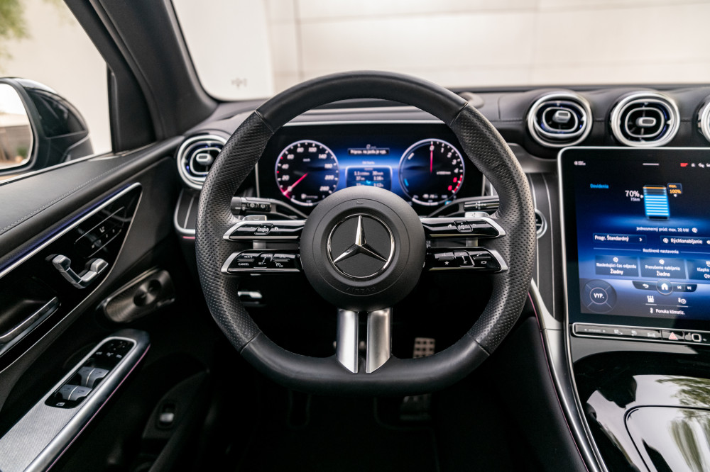 Mercedes Benz GLC 300 de 4MATIC
